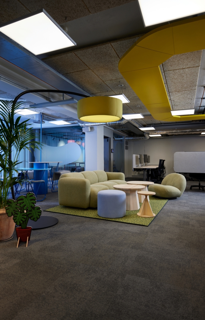 RelayDesign's tweet image. Some splashes of Hem spotted at the Toca Boca offices in Stockholm via @officesnapshots