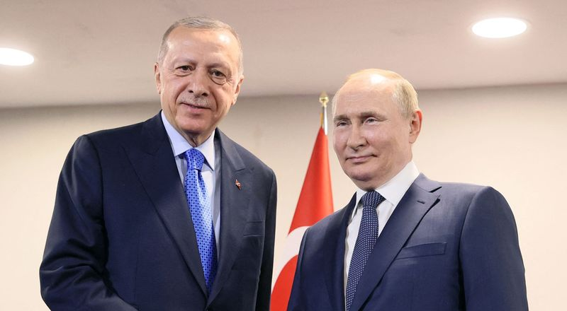 business's tweet photo. Turkish President Recep Tayyip Erdogan is urging Russian President Vladimir Putin to call a unilateral cease-fire in Ukraine as Moscow sticks to its long-held line that Kyiv needs to give ground first

Latest updates: https://t.co/5PjiaIx3Ju https://t.co/CxcngTtE0b