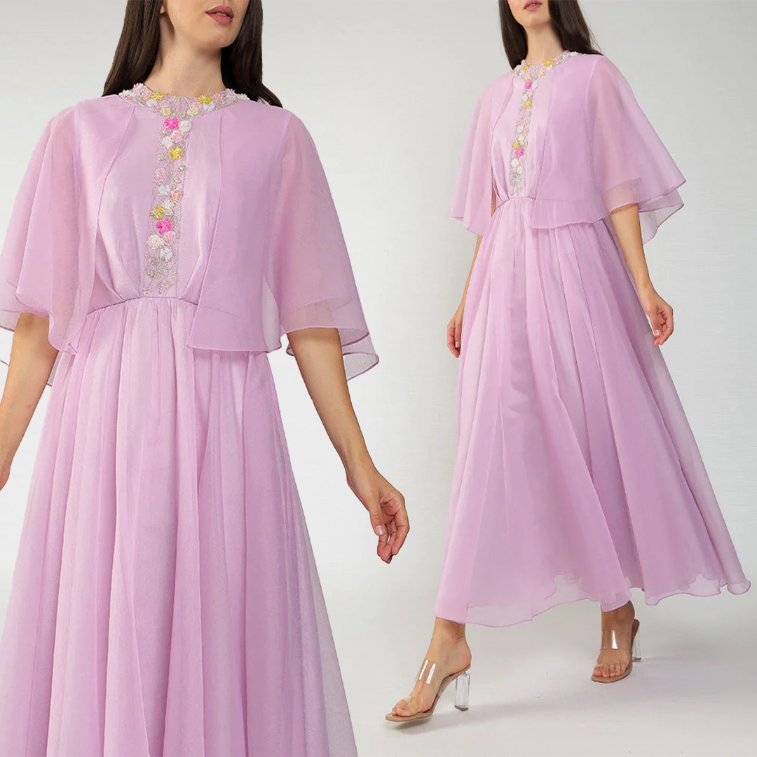 elilhaam's tweet photo. 🌸 feeling chic and delicate! ⁠
⁠
This lilac organza classic dress from the Moonoir collection with crystallized flowers is perfect for an everyday look.
⁠
Take a look at the exclusive selection of dresses on https://t.co/FiiWGLdB57 ✨⁠

#modestfashion #modestwear #fashion https://t.co/vtsPxPsBXV