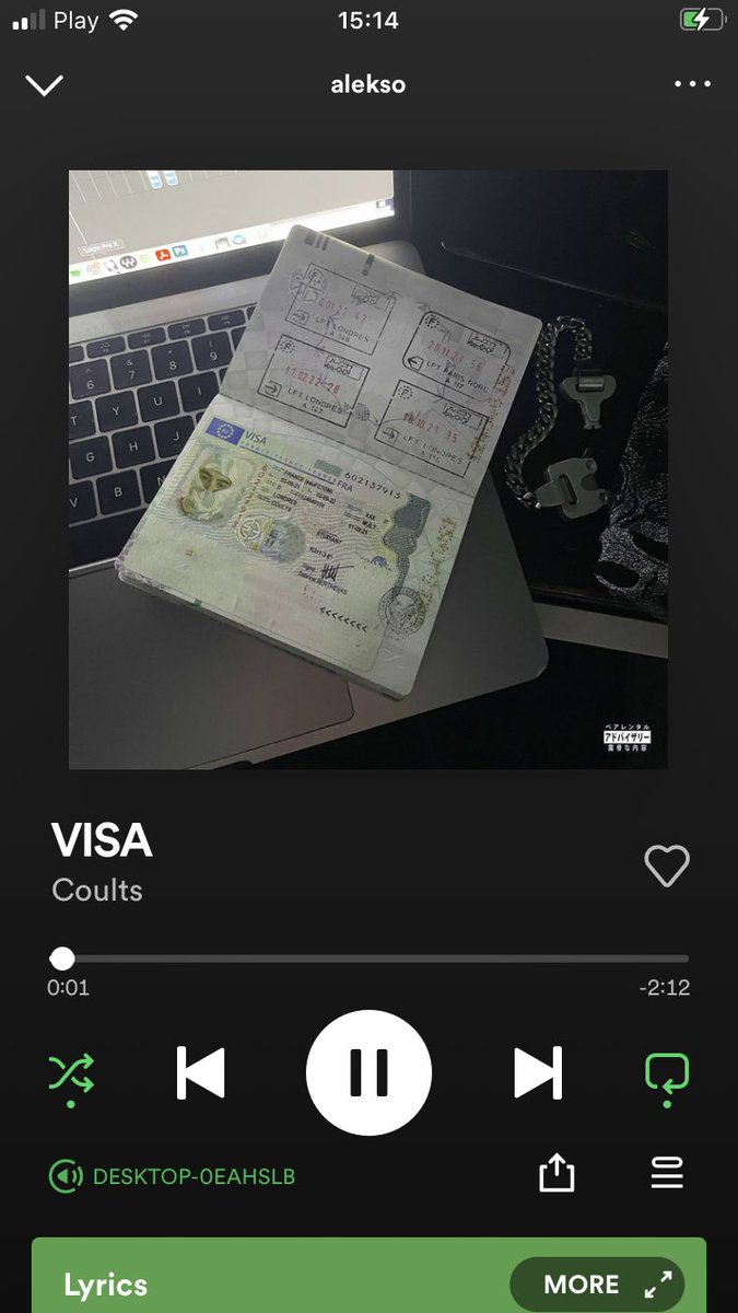 aleksooooo2's tweet photo. @yungmaciasww Siedzą https://t.co/MBVZP67uS2