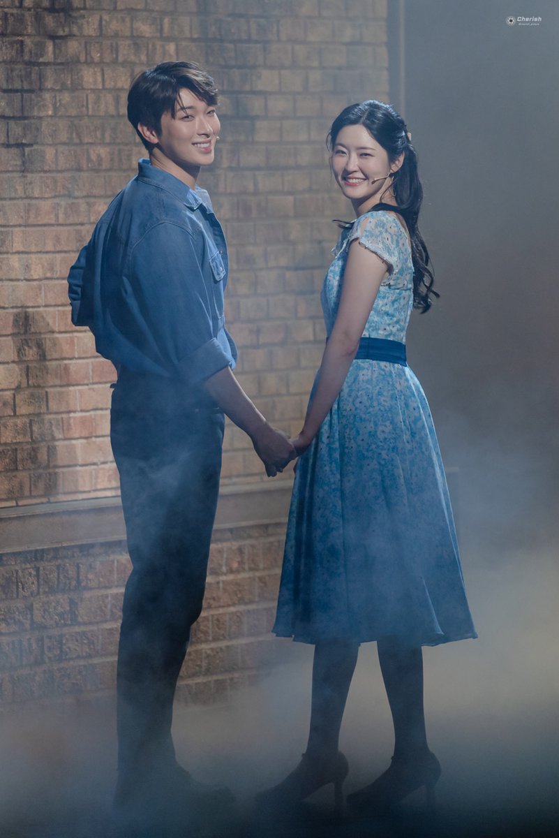 cherish_picture's tweet photo. 230105 웨스트사이드스토리 커튼콜
토니 役 #박강현
마리아 役 #한재아

어딘가 우릴 위한 곳이 있을거야 https://t.co/AirDSkJhpM