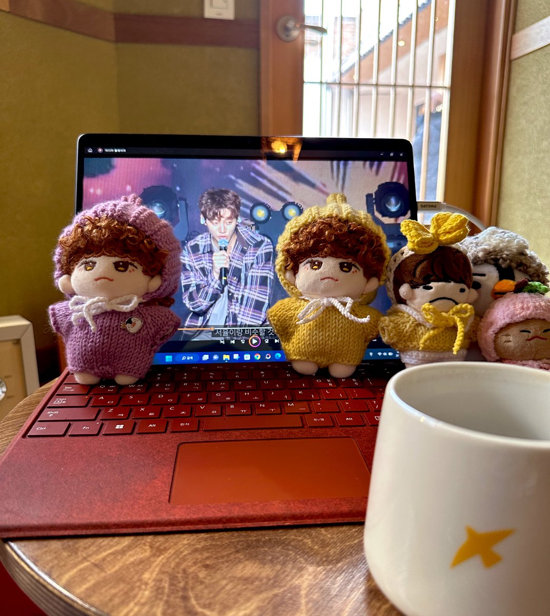 나고야식 히쯔마부시도 뽀글잊형놀이도
Killing verse 골방 영상회도 
함께해줘서 고마와요💛🙋🏻‍♀️💖
다행히 저는 잘~나옵니다

두두공방 공방장님 얘들 옷은 너무 잊쁜데 인증찍을라면 일주일은 걸리겠어요 ㅋㅋㅋ

#JUNHO #killing_verse