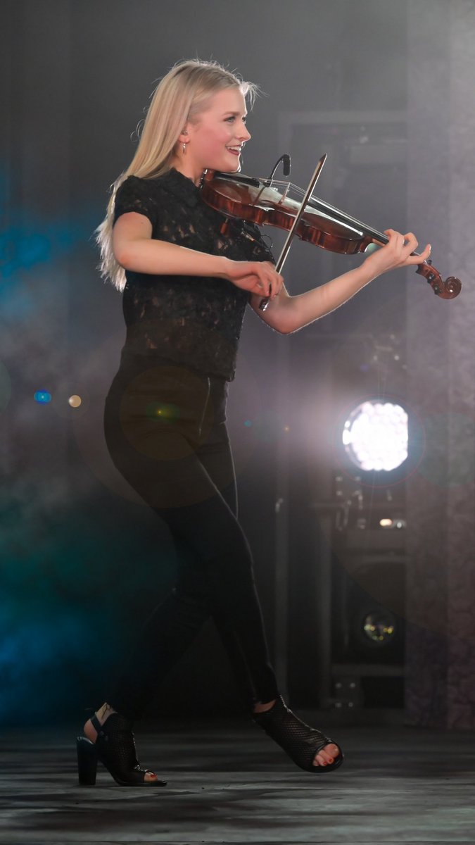 Riverdance tweet media