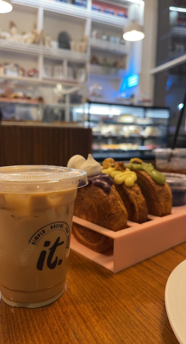 fatimhO2's tweet image. 🍃