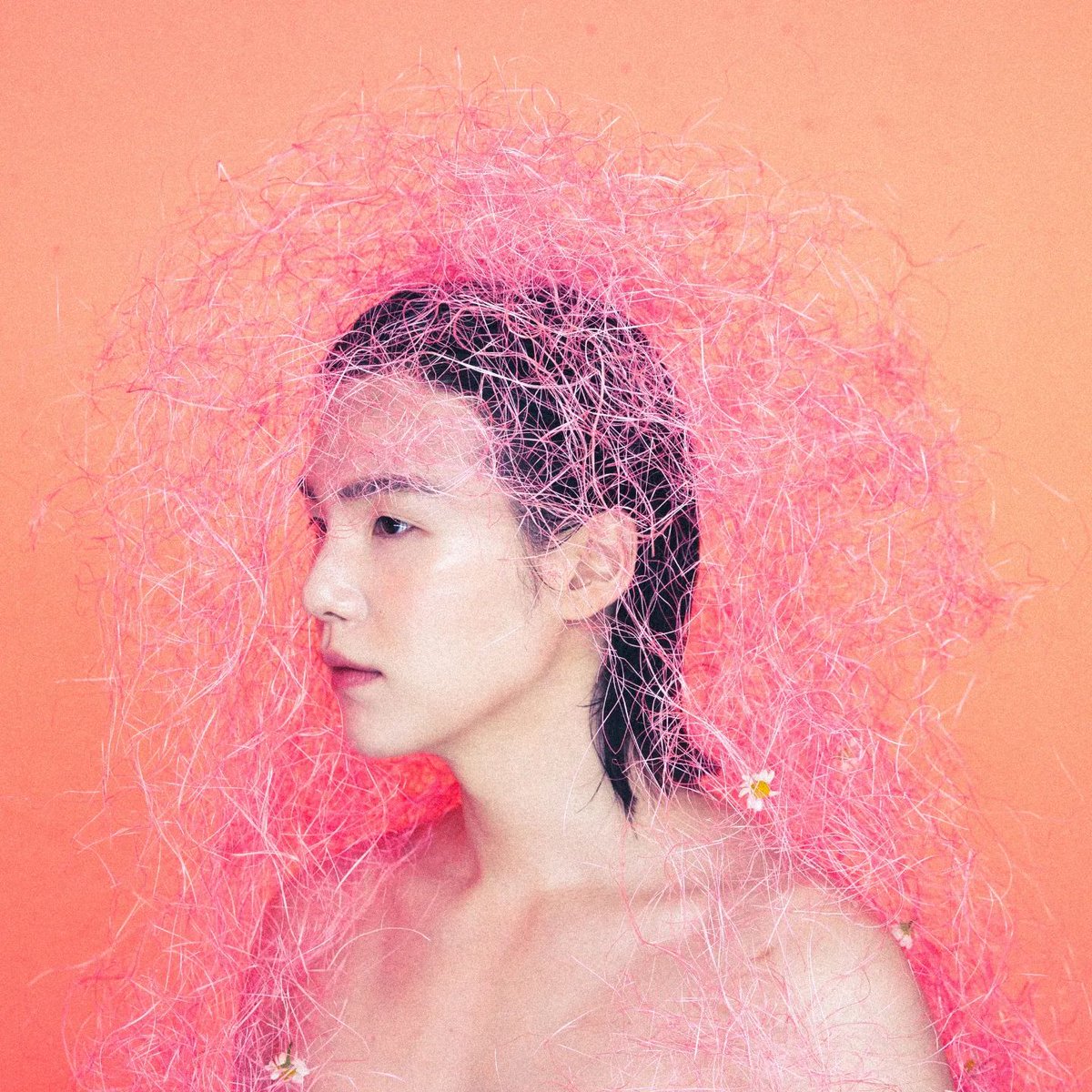 Suzuki24537435's tweet image. #quebendicion 
#sugabts 
Andaba durmiendo en qué subió las fotos