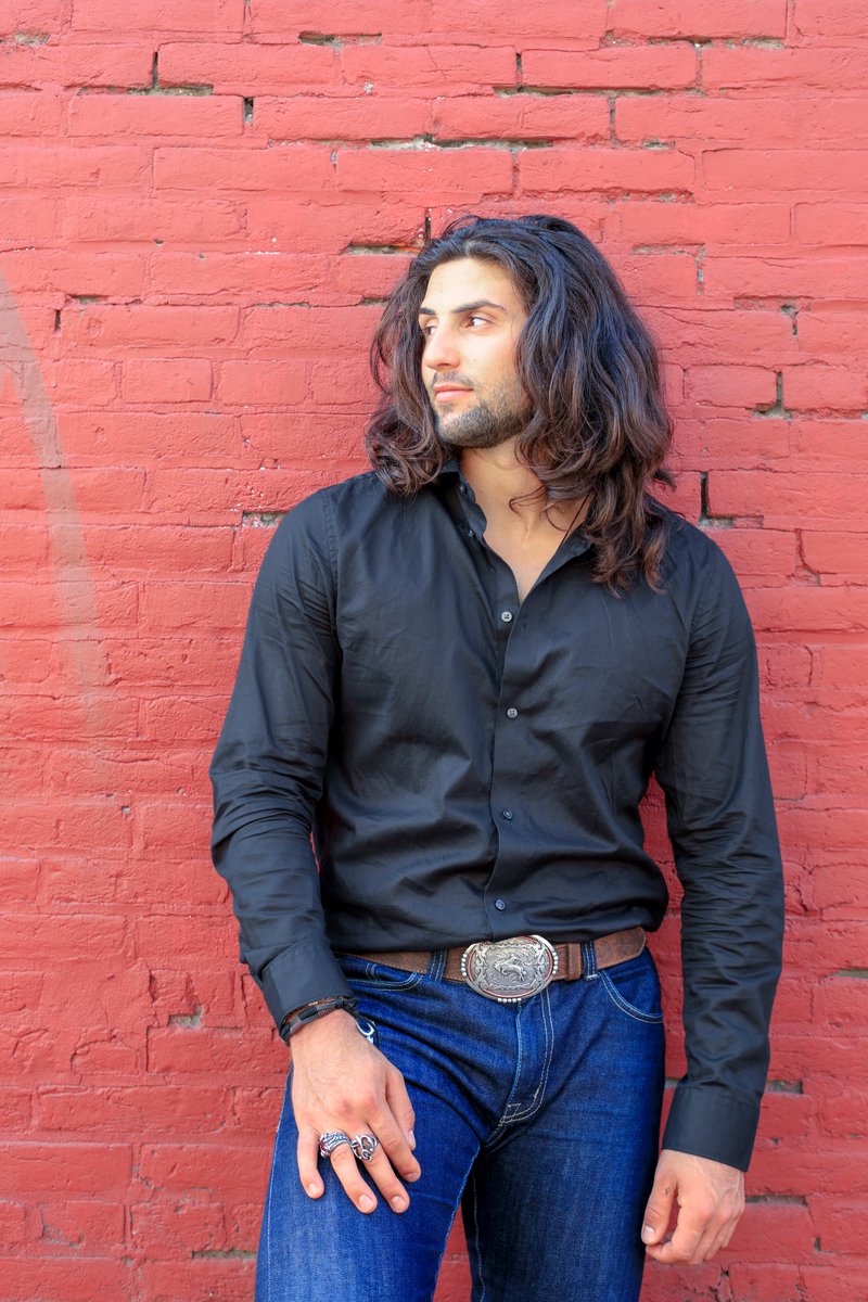 CMNI_More_Music's tweet image. He's a trailblazing professional baseball player and rising Country music artist based in Nashville, TN. In 2021, he became the only active professional baseball ...

#BryanRuby #Interview by #ChristianLamitschka at #CountryMusicNewsInternational #Magazine countrymusicnewsinternational.com/bryan-ruby-int…