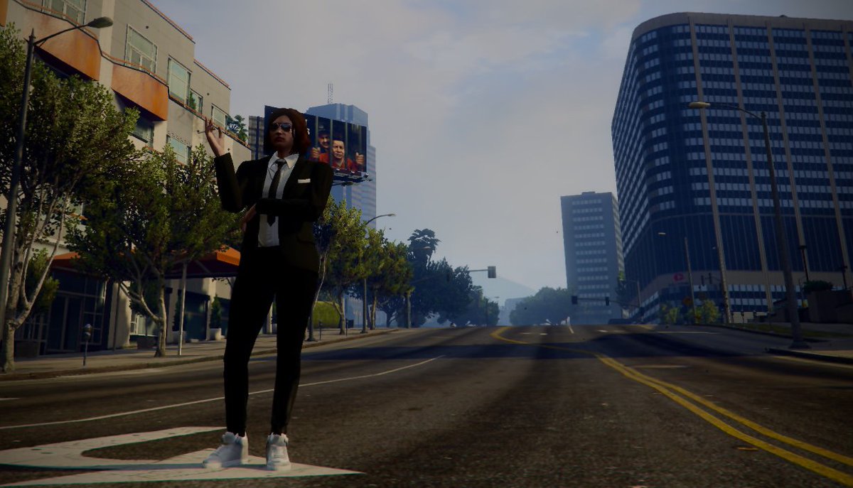 ashley_pie200's tweet photo. Cassie getting ready to catch the bad guys again... Also new outfits!!! 

@dotRPofficial https://t.co/HVFVHR8tik