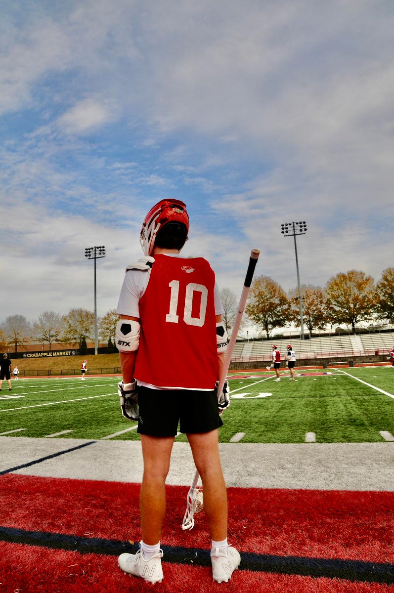 BRING your best stick skills and best attitude to TRYOUTS!
Tuesday January 17 - Friday January 20 at MHS 6pm-8pm