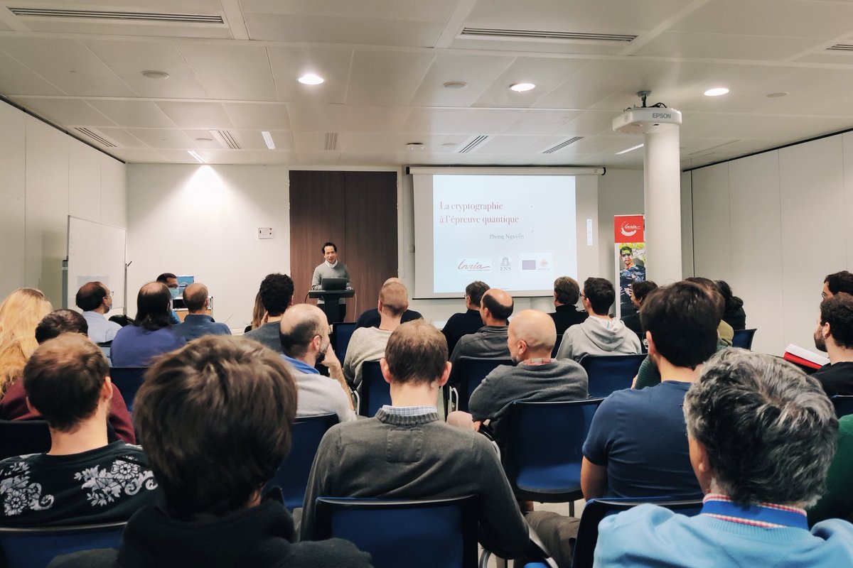 inria_paris's tweet photo. 📆 Pour cette première "Demi-heure de science" de l'année, les scientifiques et agents du centre @inria_paris sont ravis d'écouter Phong Nguyen, directeur de recherche dans l'équipe CASCADE (#DIENS @ENS_ULM @CNRS @Inria) sur le thème "La #cryptographie à l'épreuve quantique" 🔐 https://t.co/qijzs6BDVU