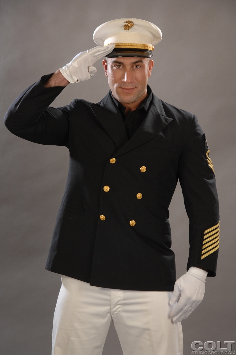 George56877376's tweet photo. Sexy sailor Spencer Reed #sailor #sexy #hotmen #meninuniform #muscles #hot https://t.co/vzyjvJJeHw