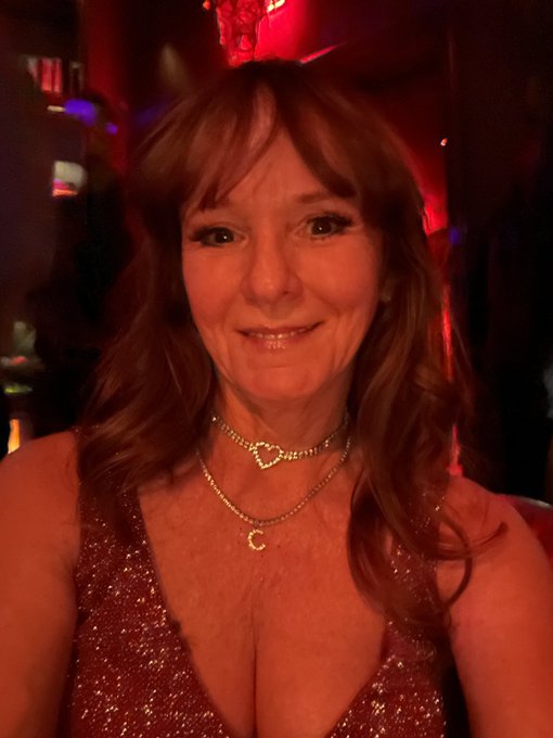 TW Pornstars Cyndi Sinclair . Pictures and videos from Twitter. Page 2