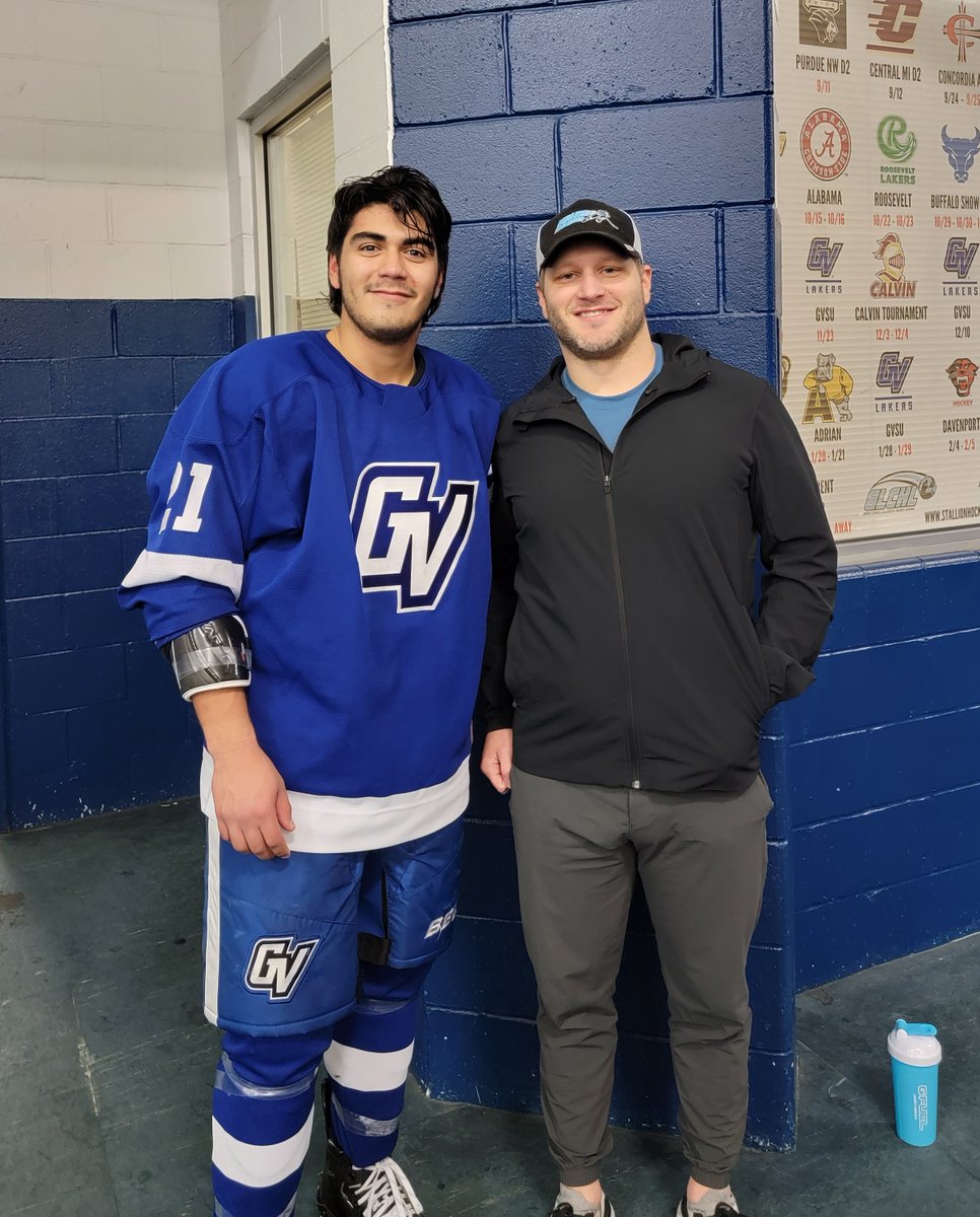 LauraStammUS's tweet photo. Big shout out to Instructor Gavin Hoover (Western Michigan University Stallions) and Assistant Instructor Tristan Avoletta (Grand Valley State University) for their commitment to teaching the game of hockey with us.
#LauraStrammPowerSkating #SkatingTechnique #SkatingDevelopment https://t.co/0MIIGFlUMB