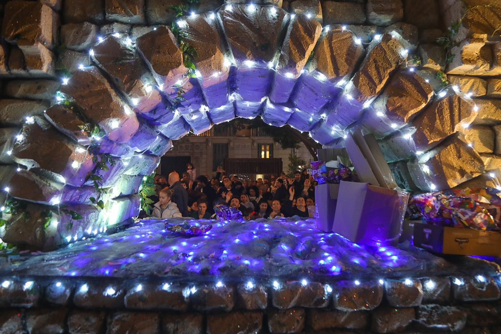 malaga's tweet image. 📸Imágenes de la Cabalgata de Málaga 2023 por la Alameda Principal