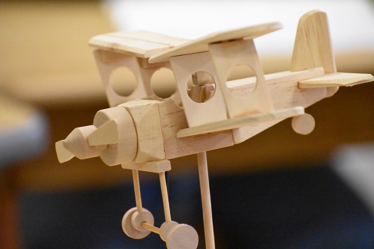 SteinerSchoolNY's tweet image. #toymaking #steinerwoodworking #steinerseniors #steinerstudents #steinerwoodwork #steinercurriculum #meetingtheadolescent #willforces #steinerclassof2023