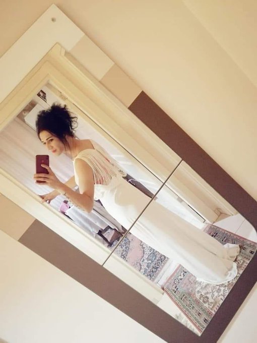 yine <a href="/CdModel/">Seva Demir ❤️🖤</a> seva göz kamaştırıyor.😍😍 erkeklerin tercihi siyah mı beyaz mı?