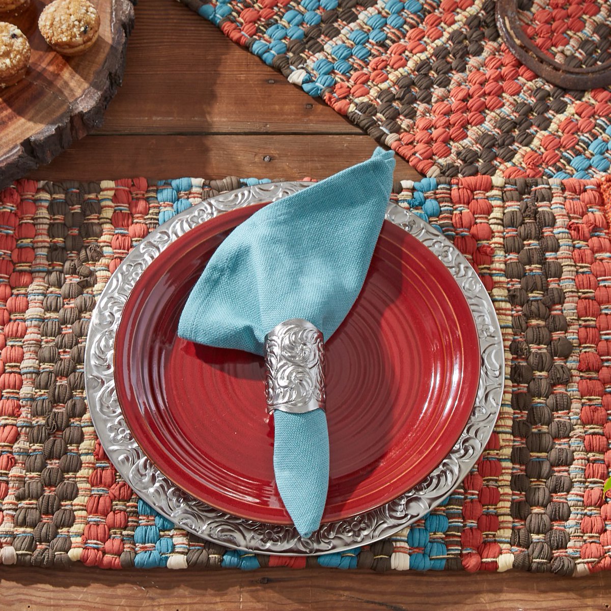 ParkDesigns's tweet photo. Howdy, retailers! Check out this western collection and more of our new home decor products at the Dallas Trade Mart 1600 now until January 10, 2023.
•
•
•
#homedecor #decor #b2b #wholesale #wholesaledecor #dallasmarket #showroom #tablesetting #diningroomdecor #parkdesigns https://t.co/Q7CLbIpb0j