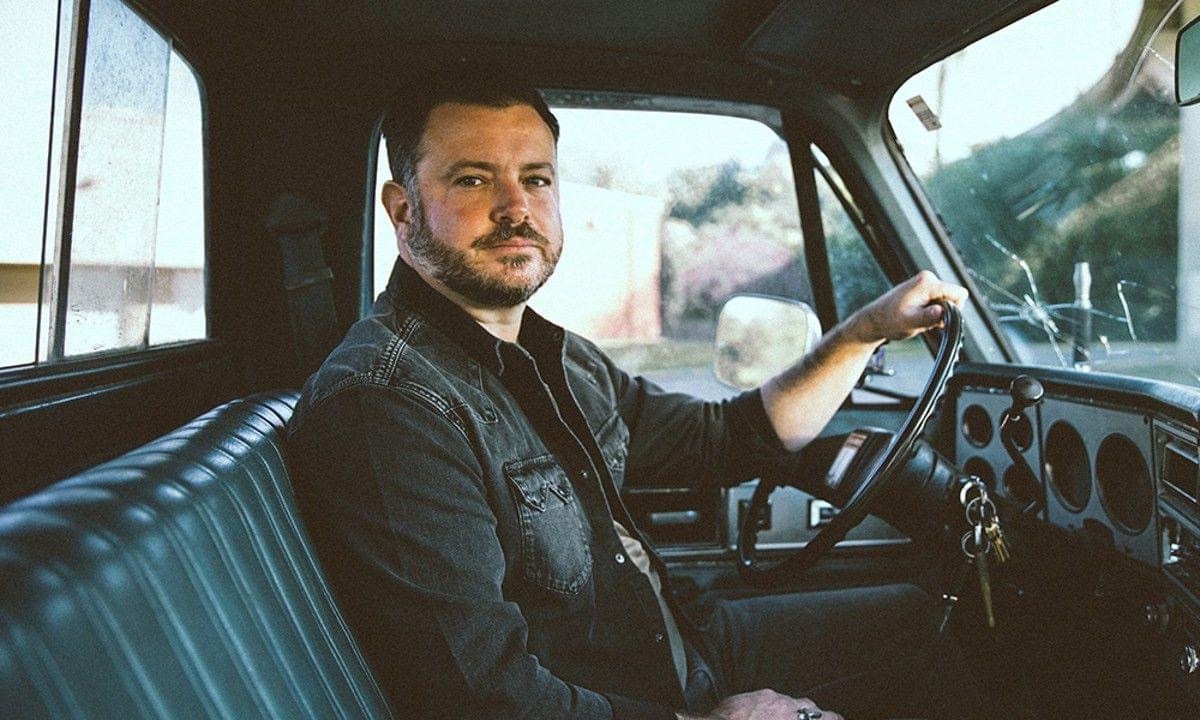 We’ve got a pair of FREE TICKETS to see <a href="/WadeBowen/">Wade Bowen</a> with very special guest @DavidLeeMurphy on February 9th! RT to enter to win. Good luck!