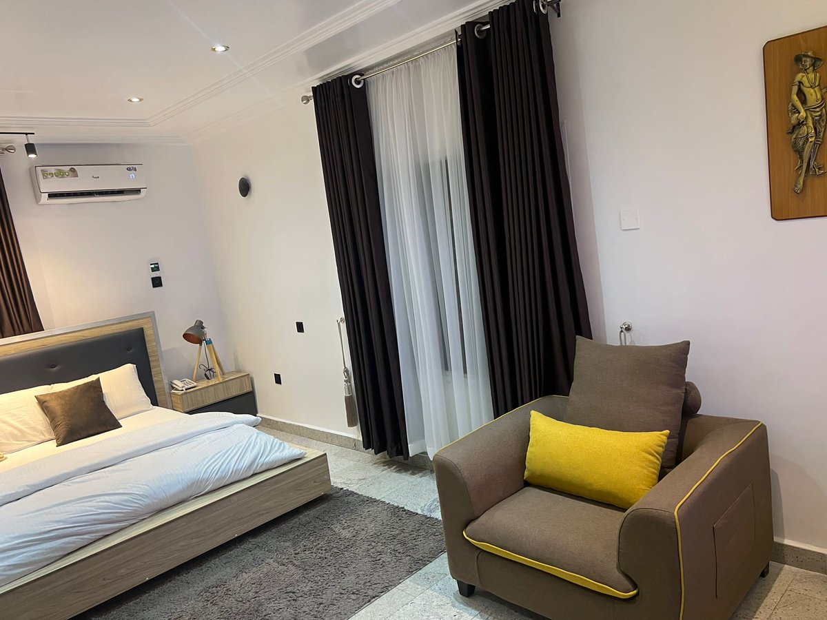 nobsmall's tweet image. Looking for a serene environment to spend the weekend, classy and comfort,secured . Contact us today for a reservation +23409139025444 #hotel #weekend #portharcourt @PORTHARCOURT_  @PhEntawards  @AskPHPeople