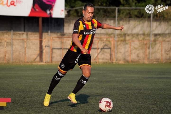 86Poter's tweet photo. Bendito futbol ❤️⚽️ https://t.co/V1B85qrpEj