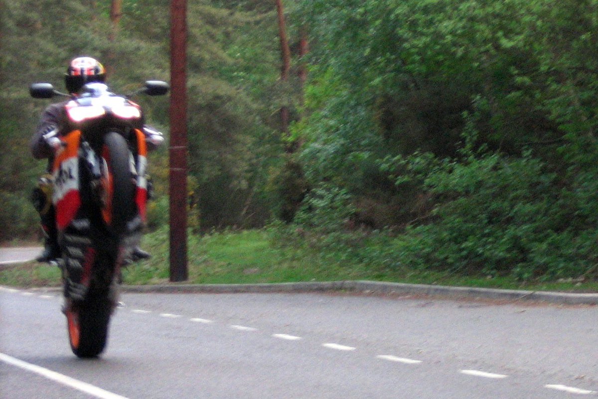 patonjames75's tweet photo. @visordown Saving front tyre wear should be taught as early as CBT. Do they still do CBT? Picture of me saving rubber (trees, environment, etc.) #privateroad https://t.co/xRkyax6sed