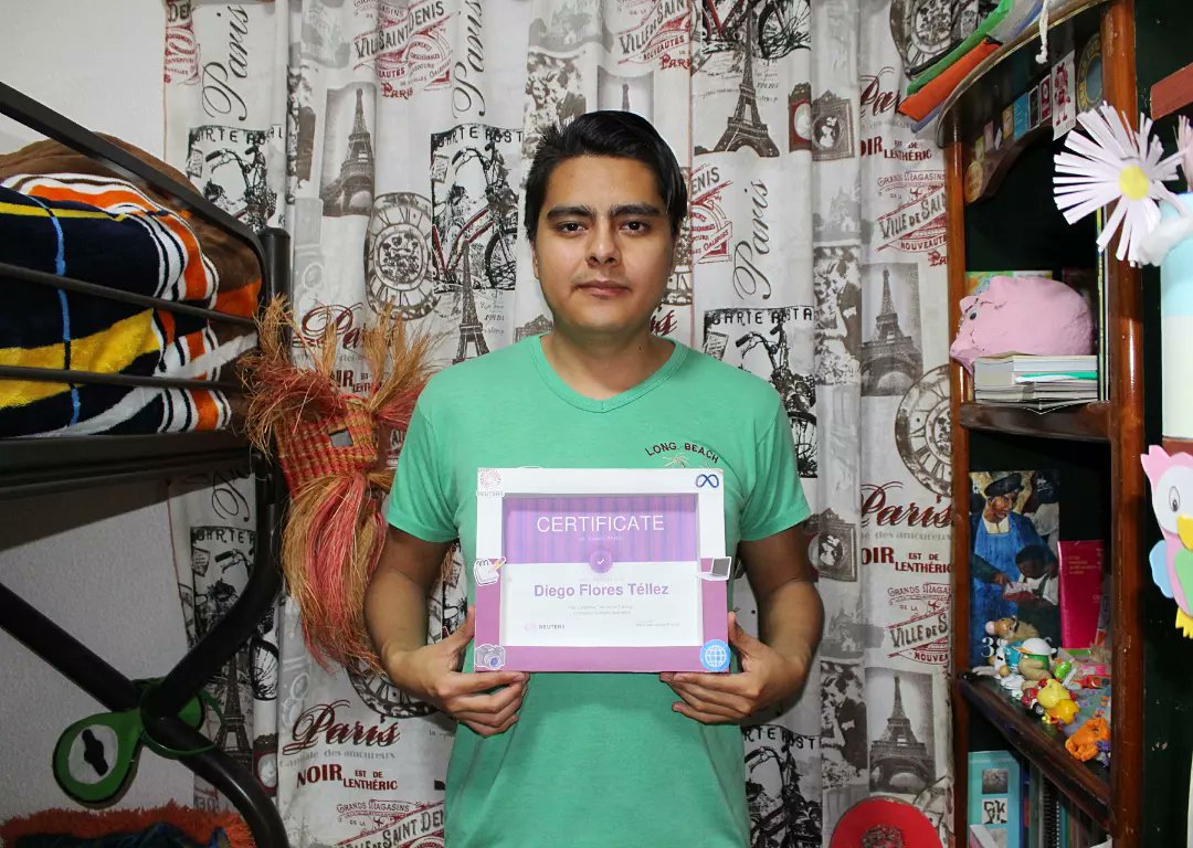 DiegoFT17's tweet photo. Le agradezco a la agencia de noticias y medio de comunicación @Reuters, así como al #MetaJournalismProject, por haber creado y patrocinado, de forma respectiva, el curso el línea "Introducción al Periodismo Digital", el cual acabé el pasado viernes 29 de julio de 2022🔎🖋📷💻📱💜 https://t.co/dts0J8IWPk
