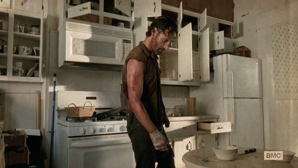 rickskiwi's tweet photo. the walking dead
season 4 episode 9 “after” https://t.co/OtrFqo0OTd