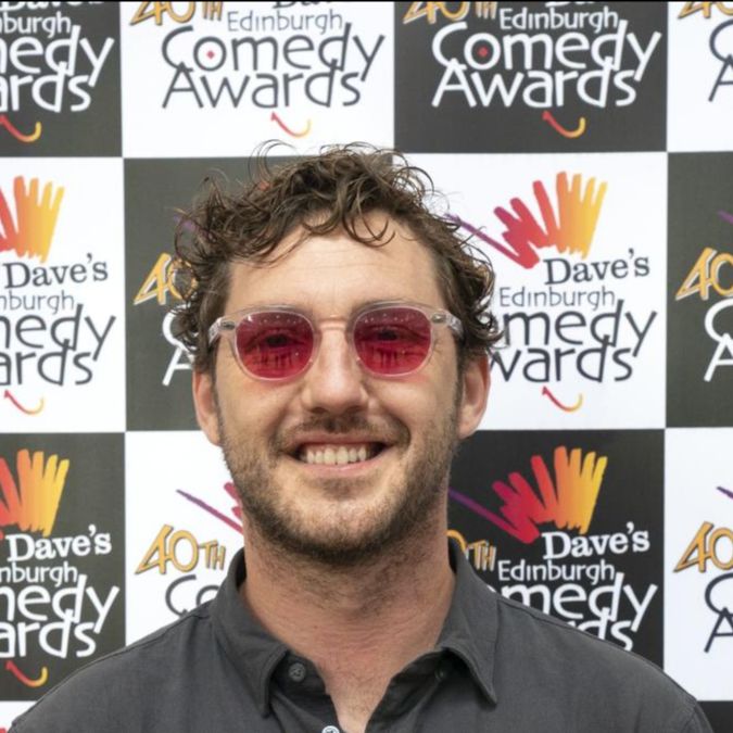 MadridComedy's tweet photo. After 14 years GG calling it a day with Seann Walsh, last Reyes Newsletter Gangas and more - *https://t.co/SAr2d7ShBh* https://t.co/IWFqdBfBlv