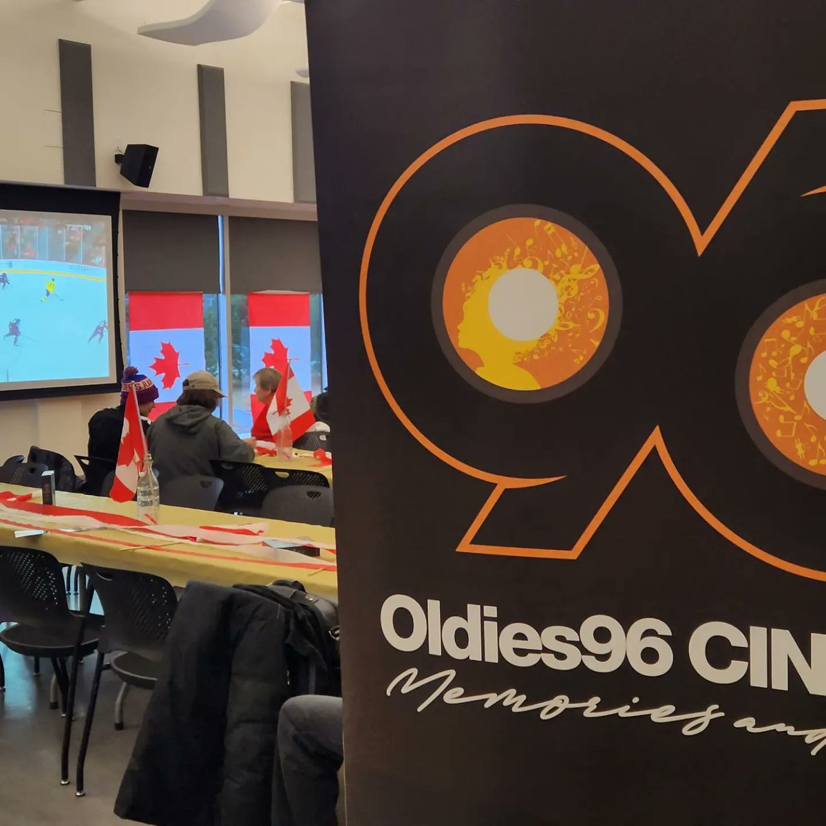 Oldies961's tweet photo. The World Junior Hockey Watch Party at the @Quispamsisqplex! Andrea Cyr is doing a great job MCing the event!🎙🏒

It's fun for the entire family! You'll also have a chance to win some great prizes, including #Oldies96 swag! 😎 🎵

@Quispamsis #WorldJuniors https://t.co/mbd0JbBsSn