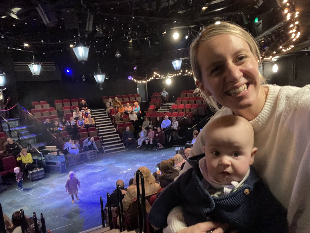 Yay for #babyfriendly theatre! Thanks <a href="/octagontheatre/">Octagon Theatre</a> 💜#excusethedribble