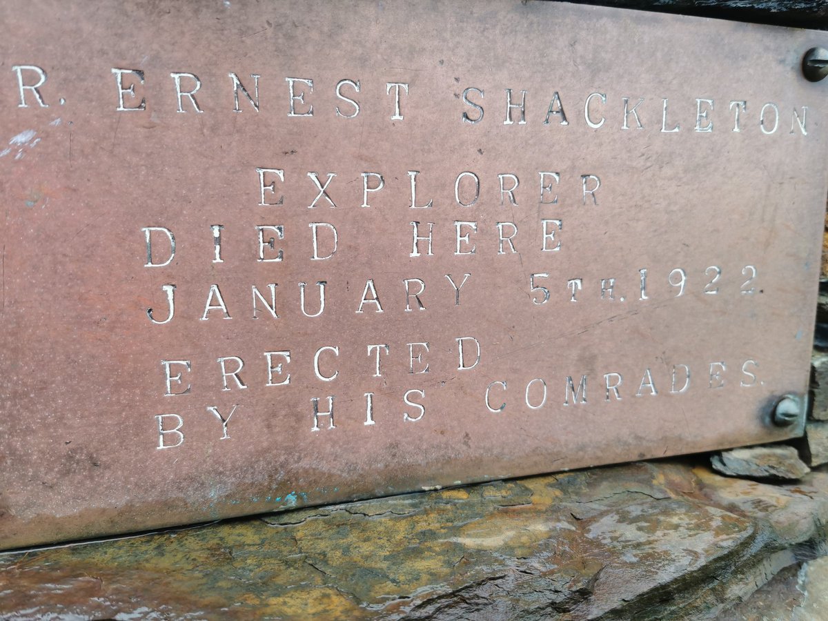 vickyinglis13's tweet photo. The inscription below the cross at Hope Point, South Georgia, commemorating Sir Ernest Shackleton. Taken on 5th January 2022, the 100th anniversary of his death, as we toasted his memory with a dram while it was blowing an absolute hooley. #SouthGeorgia #Shackleton100 https://t.co/b4nO574KTc