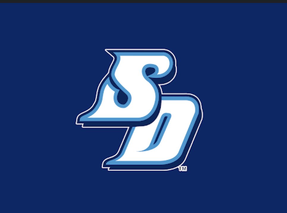 After a great conversation with <a href="/coach_MAponte/">Matt Aponte</a>, I am blessed to receive a D1 offer from the University of San Diego! <a href="/oclionsfootball/">OC Lions Football</a> <a href="/AllegianceOL/">Allegiance Athletics</a> <a href="/CoachC_C/">Charles Collins</a> <a href="/GregBiggins/">Greg Biggins</a> <a href="/EliavAppelbaum/">Eliav Appelbaum 🎗️</a> <a href="/Tarek_Fattal/">Tarek Fattal</a> <a href="/alecsimpson5/">Alec Simpson</a> <a href="/TheAcornSports/">Acorn Sports</a>
