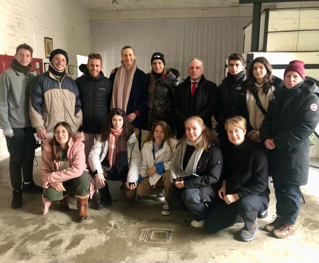 Nach Jerusalem wird derzeit in Melk &amp; Wien von 🇮🇱 und 🇦🇹 Jugendlichen im Rahmen des Projekts "Einblick filterlos" ein Film über Unterschiede &amp; Gemeinsamkeiten, Vergangenheit &amp; Zukunft, Begegnung &amp; Versöhnung gedreht.

Premiere nächstes Monat in Jerusalem - viel Erfolg!