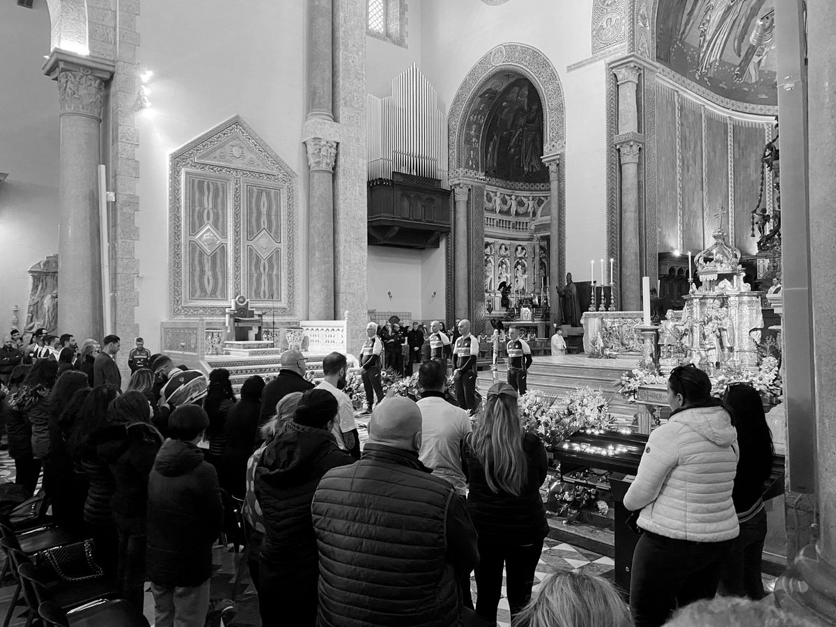 “Lo so Signore che mio fratello risorgerà”

Ciao Giovanni 💔

#teamnibali #ciaogiovanni