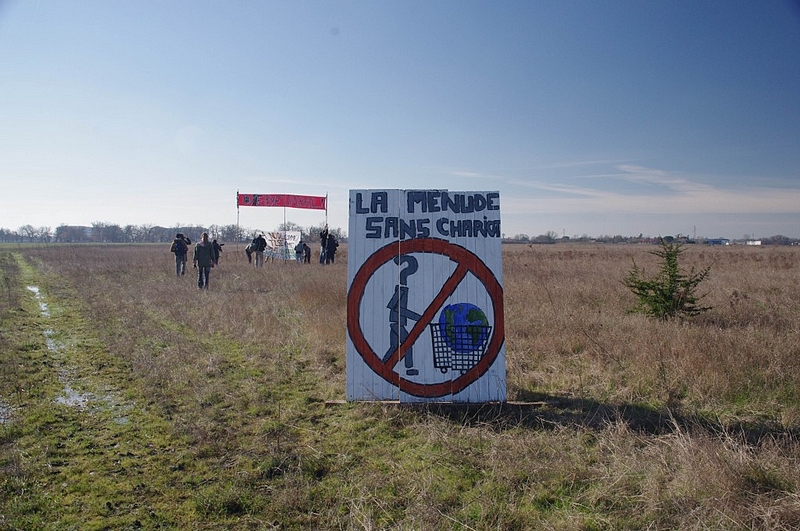 ToulEco's tweet photo. Le Conseil d’État a confirmé l’annulation de l’arrêté préfectoral autorisant la destruction d’espèces protégées, mettant un terme à 17 années de procédures contre ce méga centre-commercial aux portes de Toulouse
#commerce #ValTolosa #plaisancedutouch

https://t.co/EF8g6ftkcb https://t.co/zszEY5Ct9r