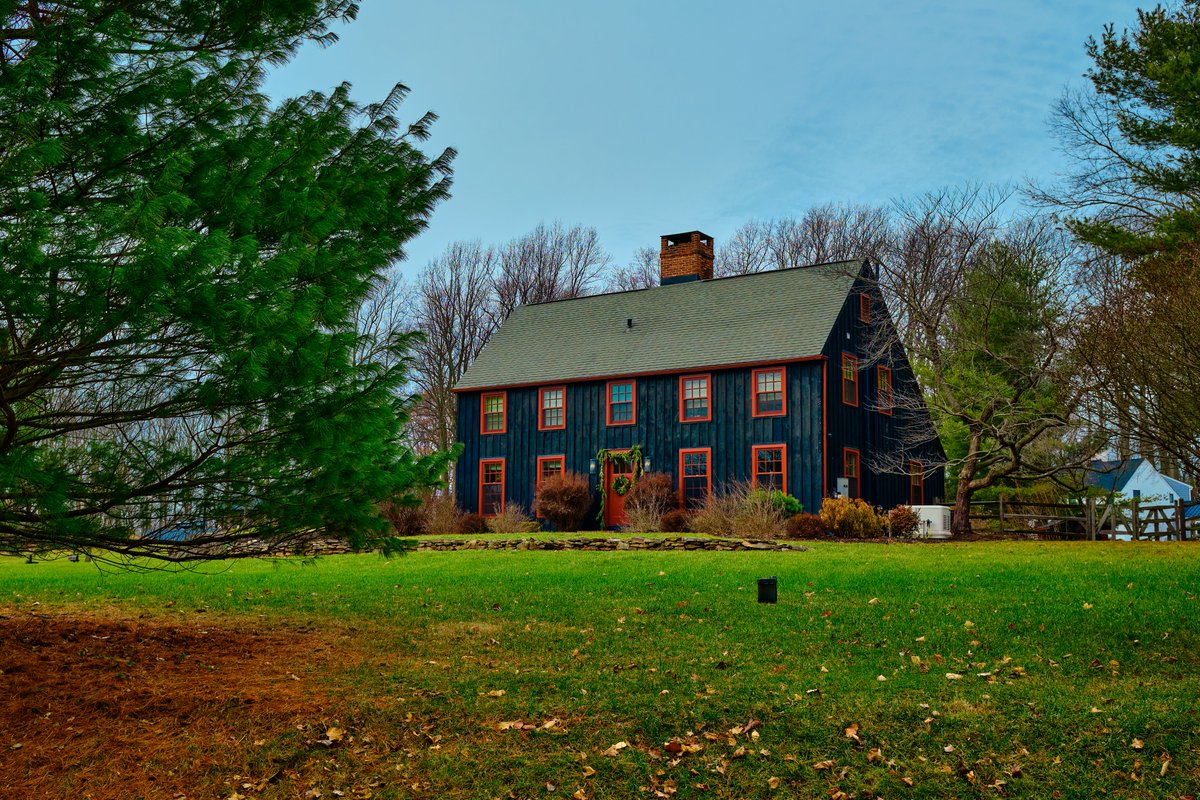 ComradeRobski's tweet photo. Blue House With Red Window Trim, Solebury Township, PA, 2023.
https://t.co/PnDprPi00V
https://t.co/Z1pp67xkpX
#solebury #redwindows #buckscounty https://t.co/Rv7DsLVZq7