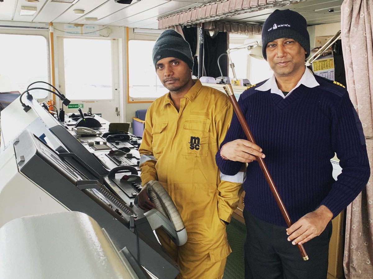LebrunSimon's tweet photo. Départ de Montréal à bord du MSC DONATA qui a eu l’honneur de recevoir la Canne à pommeau d’or le 1er janvier 2023. Capitaine Ranjit Kumar Singh en est très fier! https://t.co/dZ8kwHsfSj