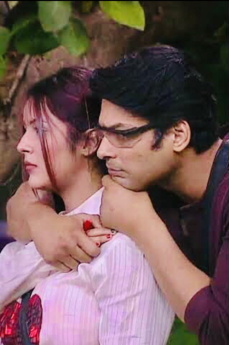 SheilaSandhu's tweet photo. As I always say
A PICTURE PAINTS A 1000 WORDS!!!
#SidNaaz were, are and forever will be EPITOME OF PURE LOVE!!!

#SidharthShukla #ShehnaazGill... https://t.co/EnSHDUsTkT