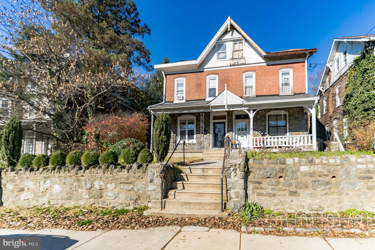 RBDPhilly's tweet photo. Just Reduced!  $399,900.00, 5BR, 1BA, 117 ROCHELLE AVE, PHILADELPHIA, PA 19128, Full Details https://t.co/VUzpcnubgg https://t.co/NY5753oUCJ