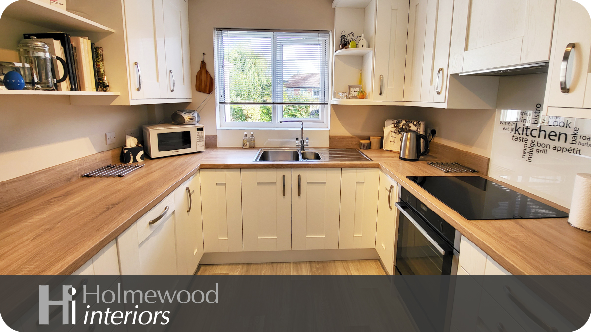 This kitchen may be small, but it's practical and budget friendly. It features a custom printed glass splashback and NEFF oven, induction hob, extractor and integrated dishwasher.

#HolmewoodInteriors #NEFFpassion #SmallKitchens #KitchenDesign #KitchenInspiration #InteriorDesign