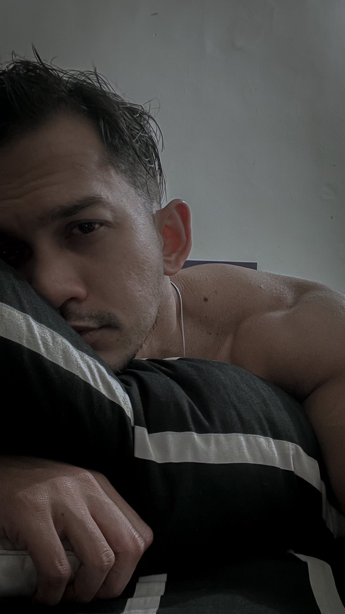 nicezam 🇲🇾 tweet media