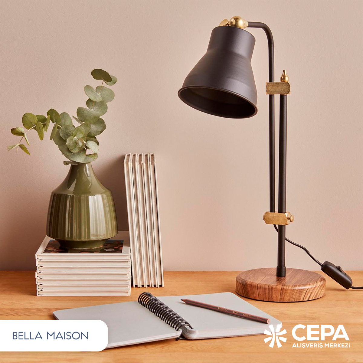 cepaavm's tweet photo. Hem çalışma ortamınızı hem de içinizi aydınlatacak dekoratif bir masa lambası 🤩
Evinizin dekorasyonuna uygun alternatifleriyle birlikte Bella Maison’da!
#CepaAVM #BellaMaison #MasaLambası #ÇalışmaMasası #Lamba https://t.co/C3oLlcNJy1