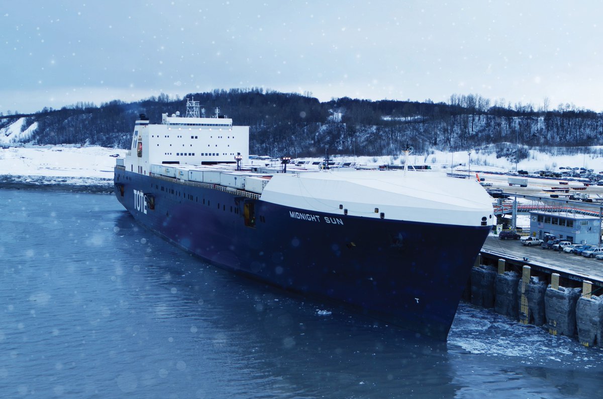 TOTE_Maritime's tweet photo. With TOTE's e-solutions capabilities, less than 8-hour turn-times, and 3-day transit, we're ready to serve #Alaska all the fresh produce and goods to help them through every season of the year.
Learn more here, https://t.co/DF5FfI7zaY
#supplychain #FarmtoTable #AlaskaShipping https://t.co/hYN5ymCtEh