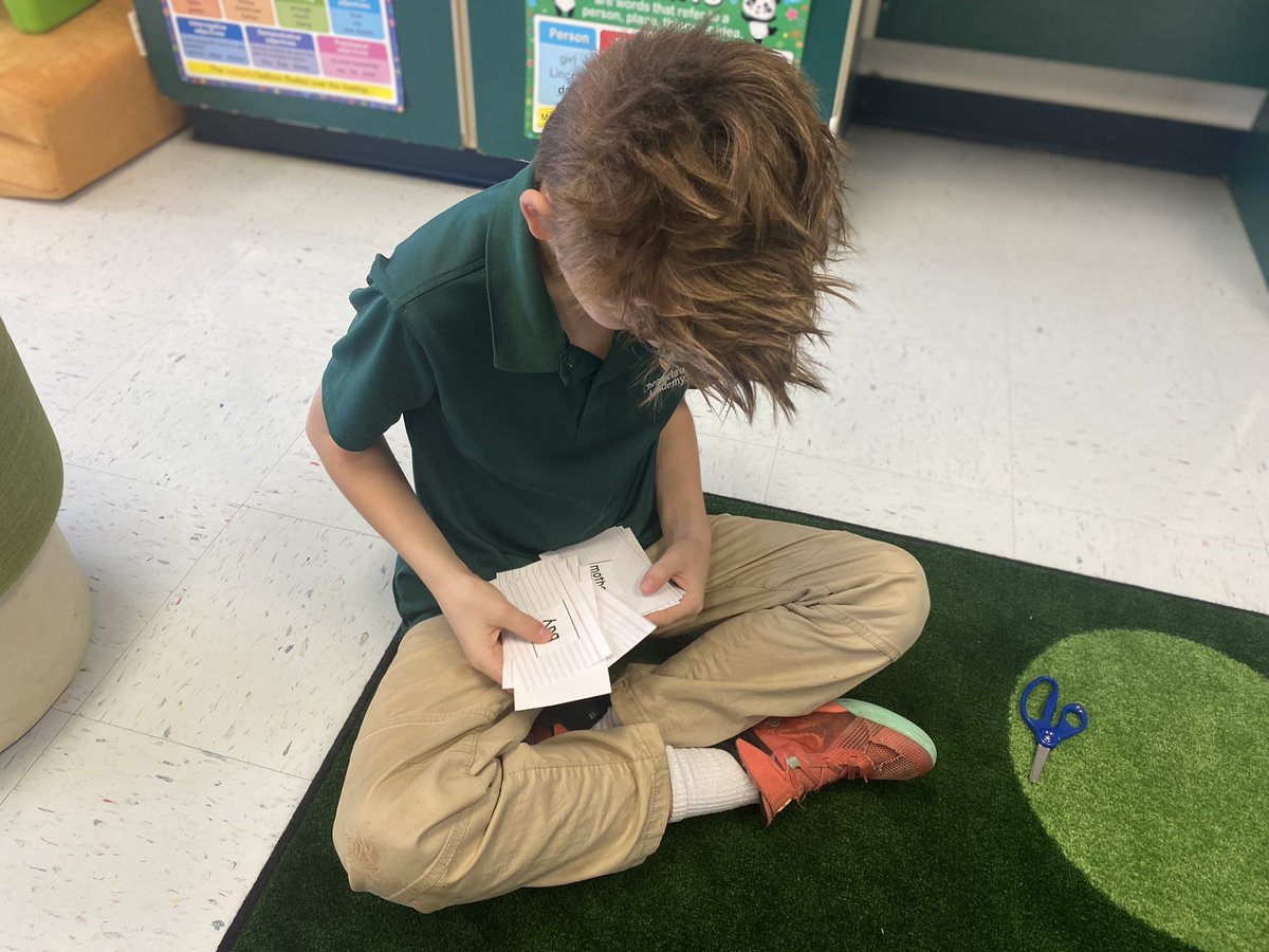 CBAWestChester's tweet photo. Second graders played memory and Go Fish games to practice their High Frequency words #HMHIntoReading @HMHCo #sightwordpractice https://t.co/BY4K7m3u6D