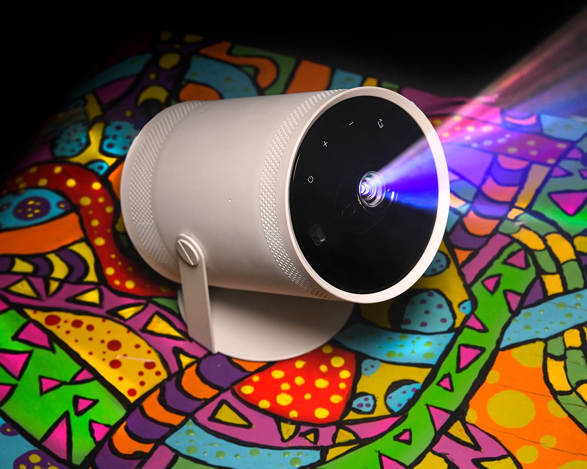 GibbysCanada's tweet image. ⚡ LAST CHANCE FOR OUR BOXING DAY PRICE RIOT 🥊 Sale ends tomorrow-don&apos;t miss out!✨ 

We ship across Canada, so don&apos;t worry if you&apos;re far away! ✈️

SHOP THE DEALS
gibbyselectronicsupermarket.ca/boxing-day-on-…

#samsung #samsungprojector #homecinema #projectorscreen #hometheatre #movienight