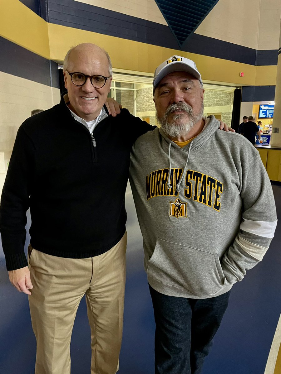 In addition to an exciting @RacersHoops game last night, it was wonderful to catch up with @raceralumni and friend @WEarlBrown! Excited to hear Earl present our 2023 Presidential Lecture on Tuesday, Feb. 28 at 7:30pm. #WeAreRacers