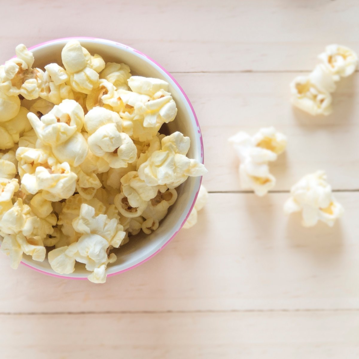lumberheads's tweet photo. Feels like a popcorn kind of day.

#kettlecorn #freshpopped #thursday #popcorn #lovepopcorn #glutenfree #dairyfree #nutfree https://t.co/hhGh7jYkn3