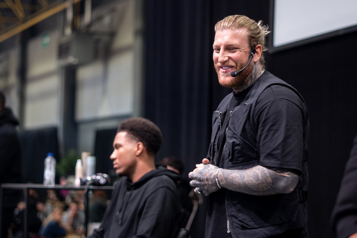 HairProjectXpo's tweet photo. Throwback to The Hair Project 2022: men &amp; barber stage 💈 
Thanks for demonstrating these wonderful men's cuts and barber techniques. A big shoutout to all participants!

#barber #thehairproject https://t.co/BCo4bcwygH