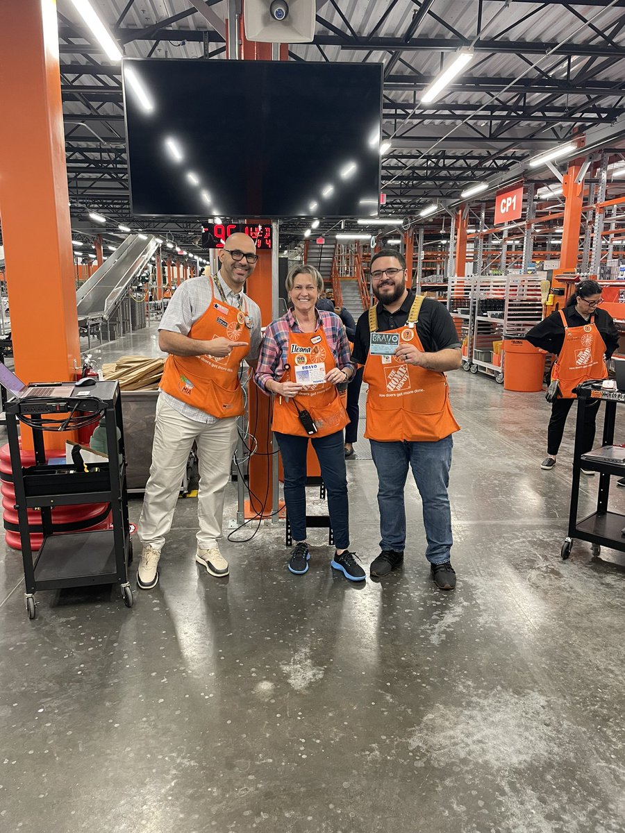 Brian Mayer (@mayer_brian) on Twitter photo Starting 2023 strong with recognitions!! Bravo Land in action #DaleMiami <a href="/FrancesSalgado5/">Frances McAvoy</a> <a href="/jordana_kenia/">Kenia Jordana</a> <a href="/LauraAlvarez190/">Laura Alvarez</a> <a href="/AniledisE/">Aniledis Echevarria</a> Starting 2023 strong with recognitions!! Bravo Land in action #DaleMiami <a href="/FrancesSalgado5/">Frances McAvoy</a> <a href="/jordana_kenia/">Kenia Jordana</a> <a href="/LauraAlvarez190/">Laura Alvarez</a> <a href="/AniledisE/">Aniledis Echevarria</a>