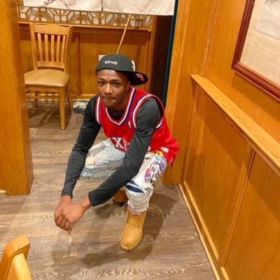 Twentytwo2times's tweet photo. #NewProfilePic https://t.co/1Se1UM7bqi