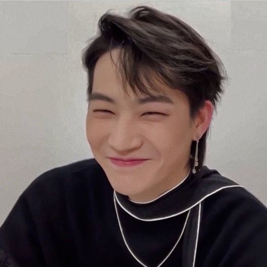 hyung tweet media